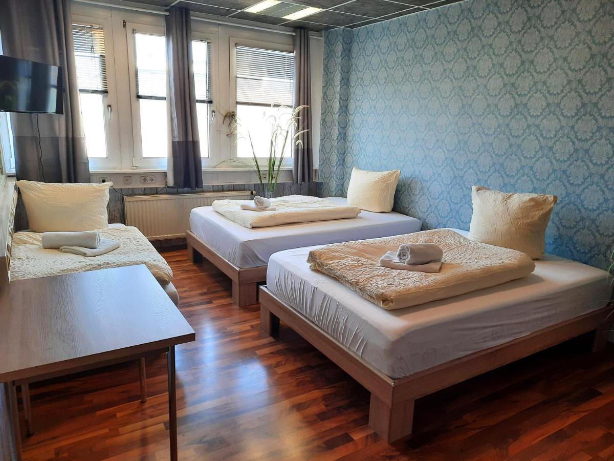 Easy Stay Rooms Stuttgart Bagian luar foto