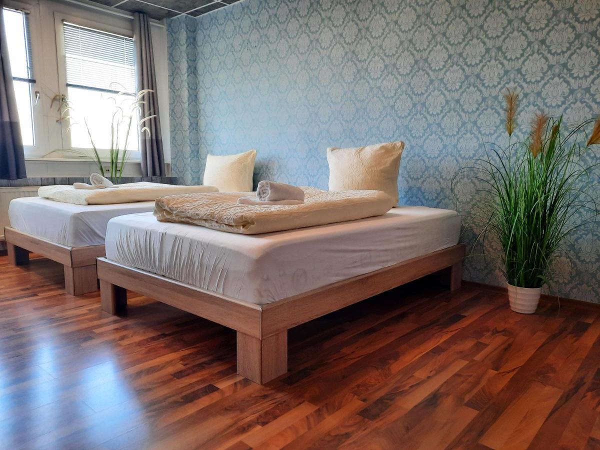 Easy Stay Rooms Stuttgart Bagian luar foto